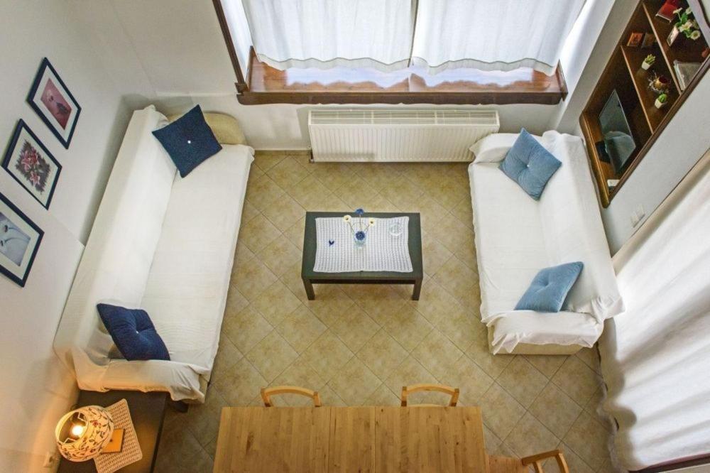 Katevi Luxury Seafront Villa Ierissós Buitenkant foto